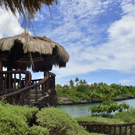 Mangodlong Rock Resort Cebu Buitenkant foto